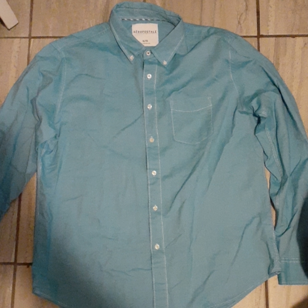 Aeropostale sky blue button down shirt